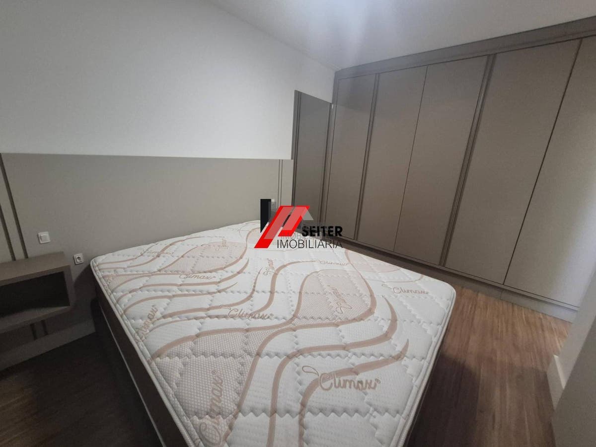 Apartamento de 2 quartos para alugar na Agronômica florianópolis