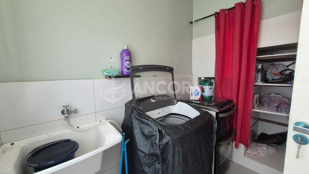Casa, 4 quartos, 243 m² - Foto 4