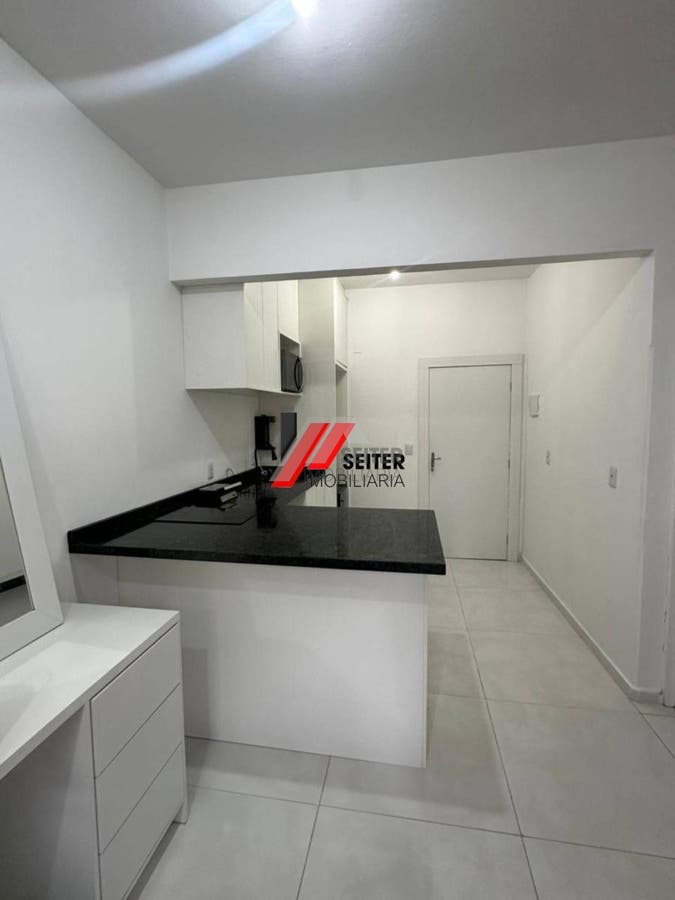 Studio Comercial à Venda no Centro de Florianópolis