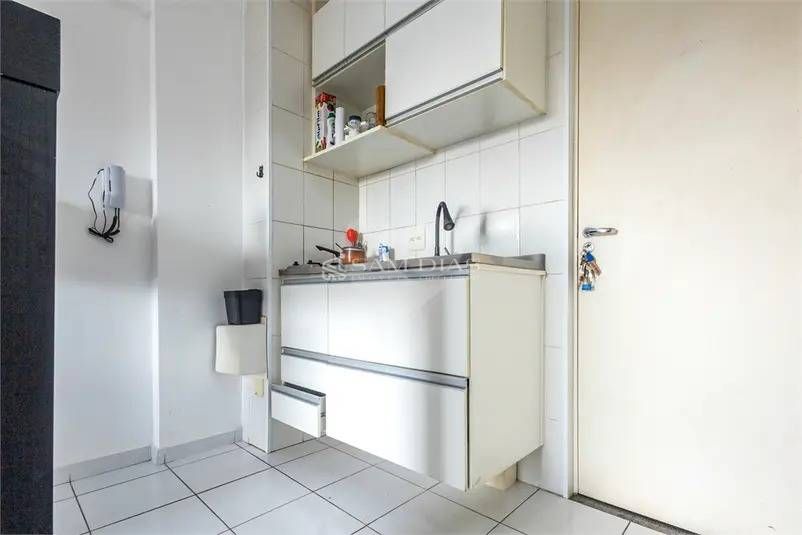 Apartamento, 1 quarto, 32 m² - Foto 12