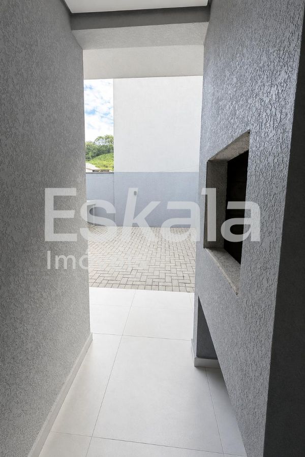 Casa Geminada com 01 Suíte + 01 Quarto Ilha da Figueira - Guaramirim