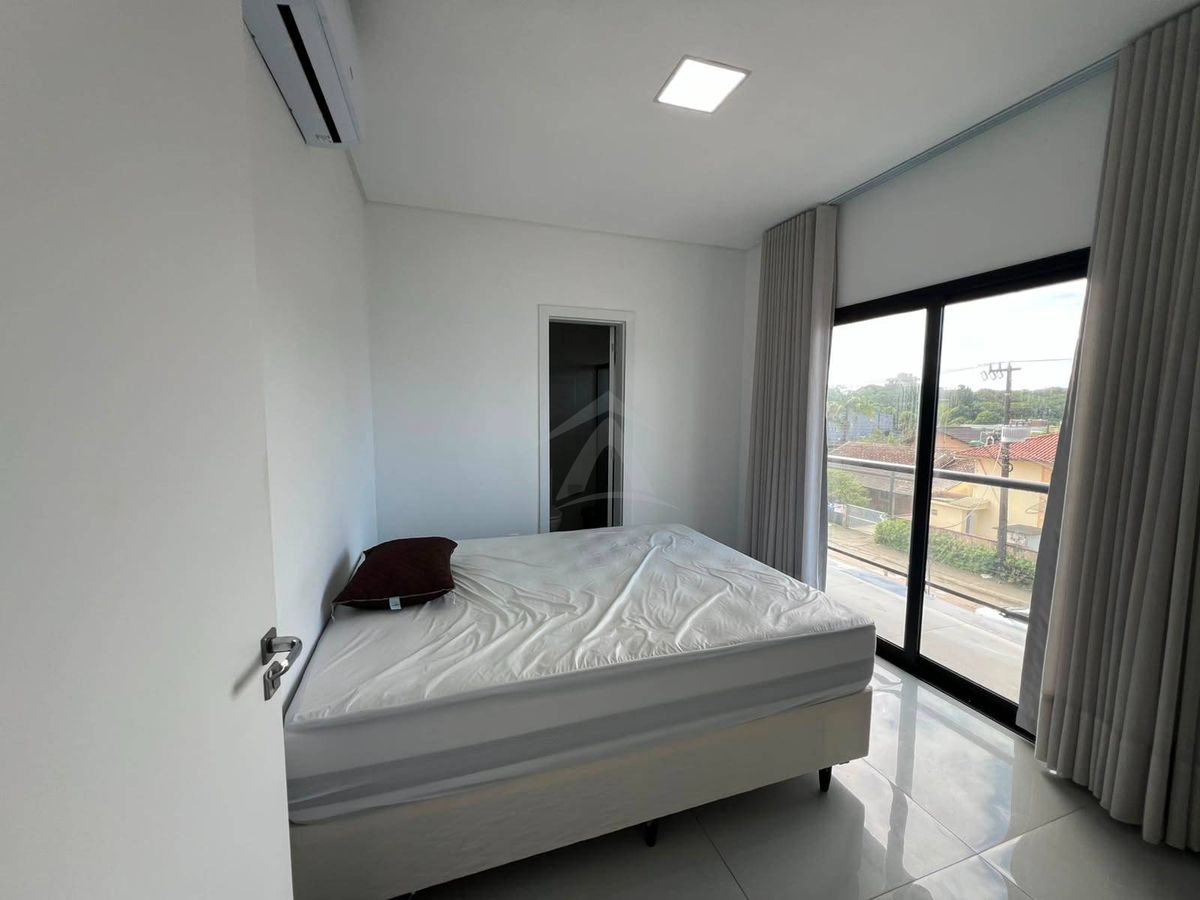 Apartamentos condomínio lauren m. Residence