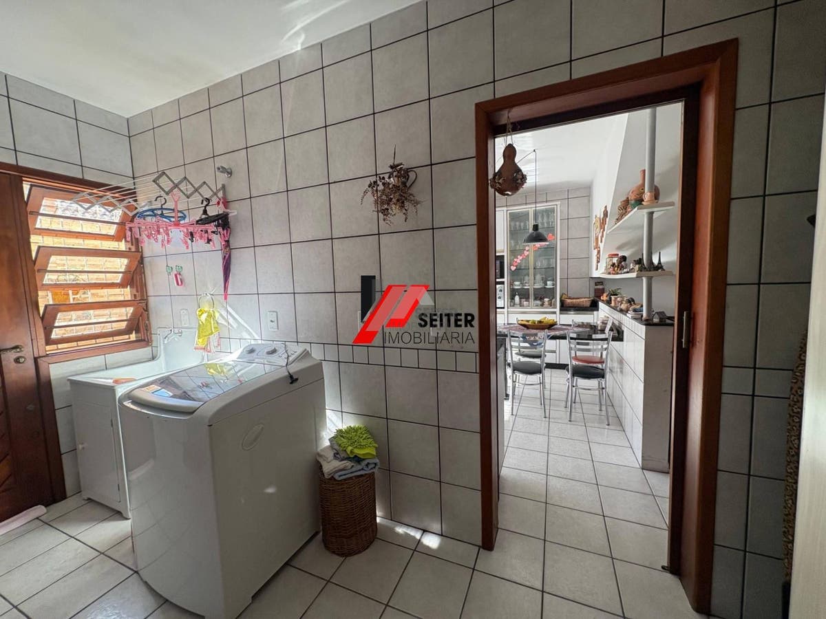 Casa a venda no João paulo próximo ao floripa shopping
