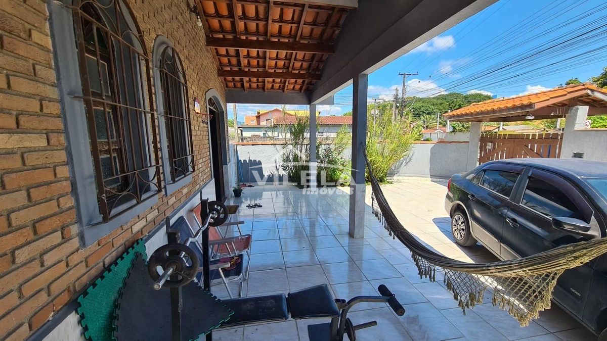 Casa terrea com piscina bairro morro do algodão-caraguatatuba-sp