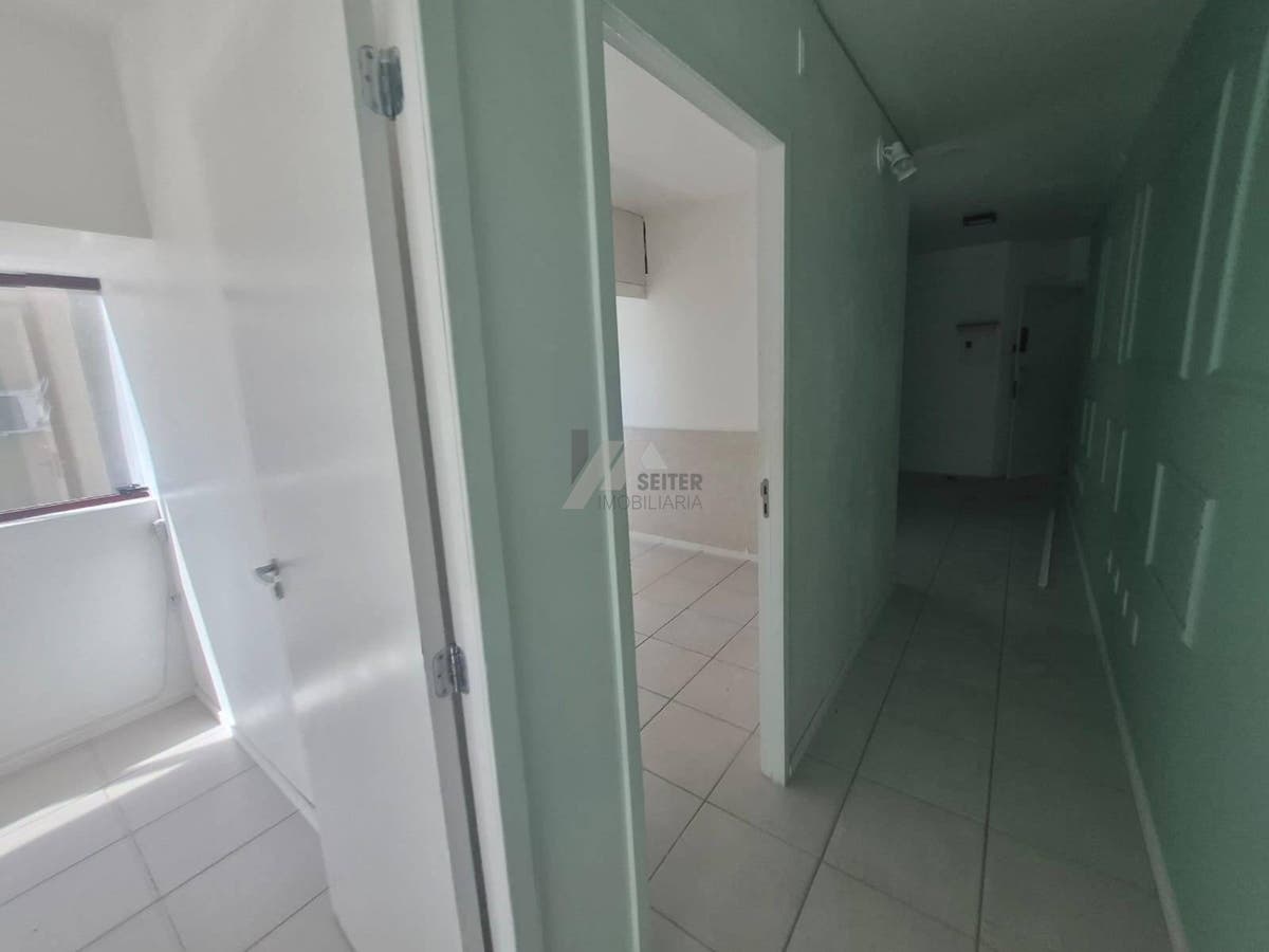 Sala comercial para locação centro de florianópolis rua dom jaime camara - foto 17
