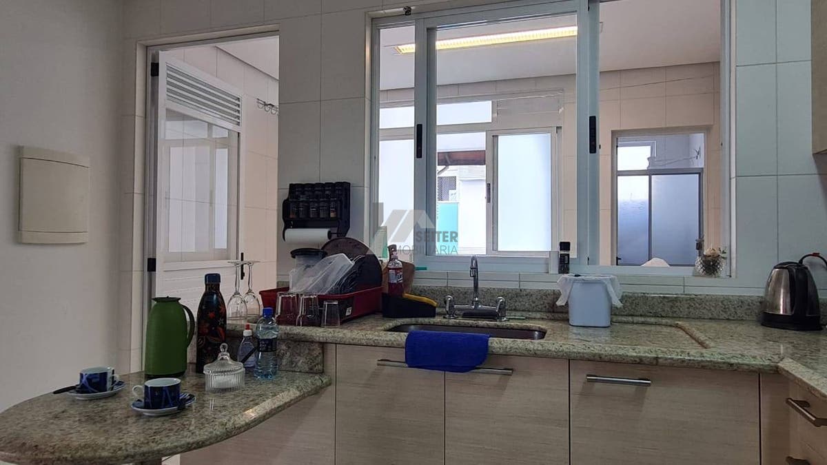 Cobertura com 2 quartos e 2 suítes em João Paulo, Florianópolis