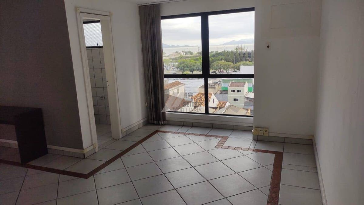 Sala comercial para alugar no centro de Florianópolis proximo ao mercado publico