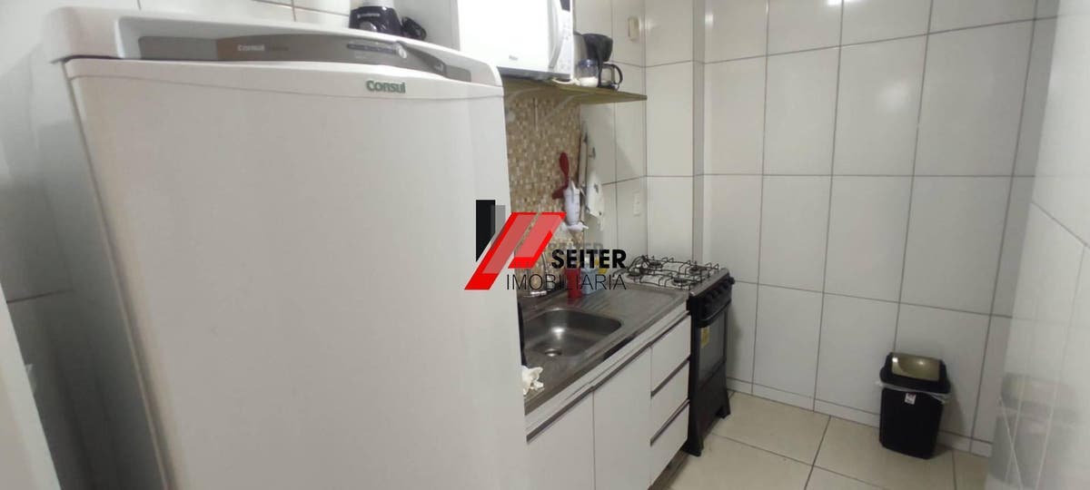Apartamento mobiliado a venda no centro de Florianopolis