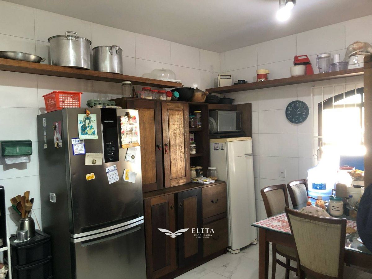 Casa com 3 quartos a R$ 1.170.000,00, no bairro Quinta dos Açorianos - Barra Velha Cód. 2091