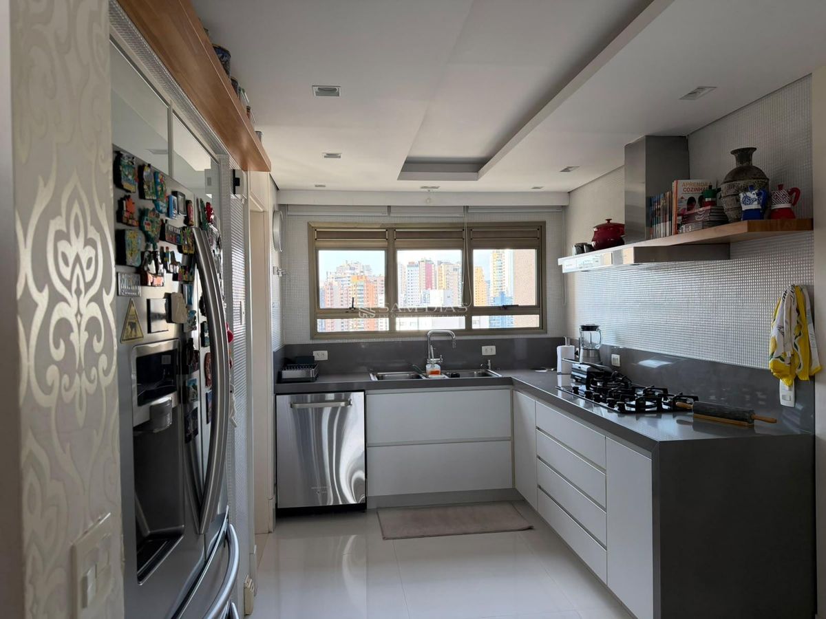 Apartamento, 3 quartos, 252 m² - Foto 15