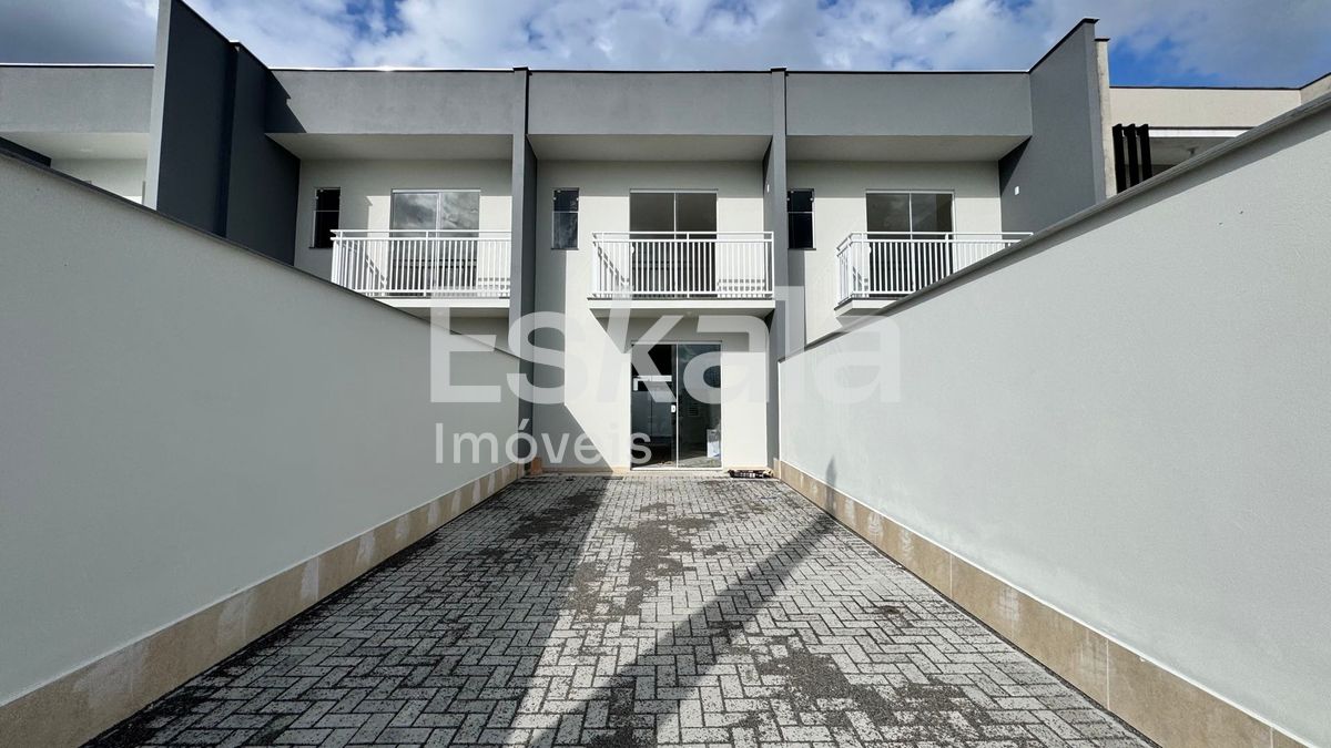 Sobrado geminado, 2 quartos, Três Rios do Norte, Jaraguá do Sul