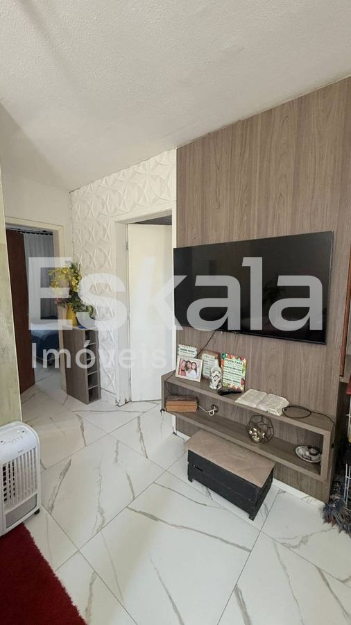 Apartamento com 02 Dormitórios - Bairro Nereu Ramos, Jaraguá do Sul