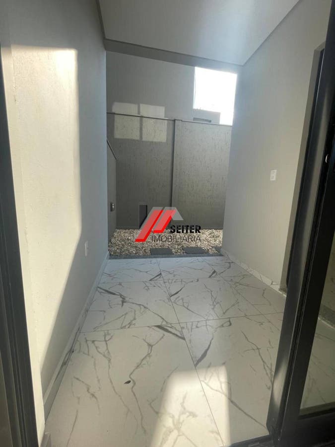 Casa geminada à venda no bairro Campeche em Florianópolis