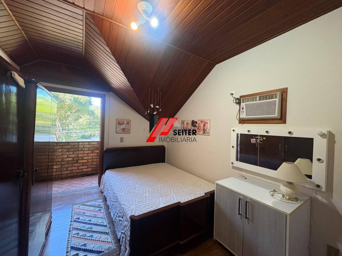 Casa a venda no João paulo próximo ao floripa shopping
