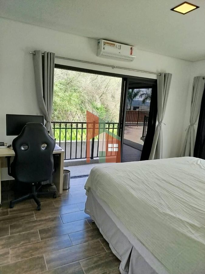 Casa, 3 quartos, 234 m² - Foto 25