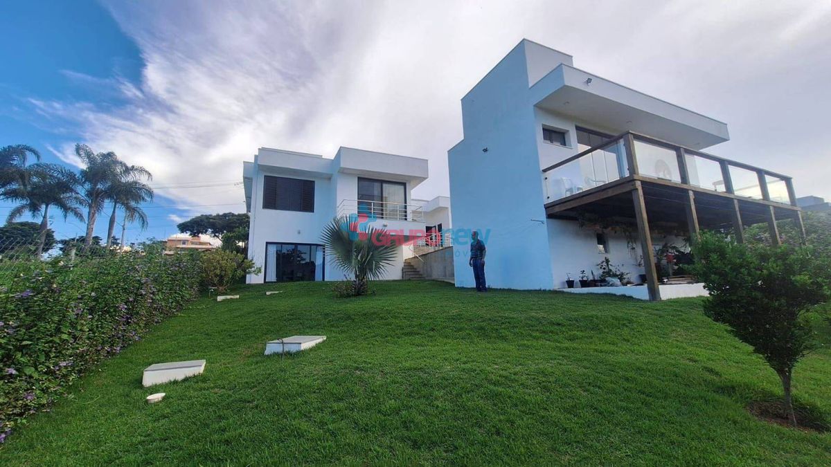Casa de Condomínio com 4 quartos, à Venda - Condomínio Champagne, Condomínio Champagne - Lagoa Santa