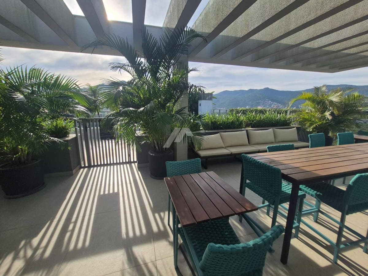 Apartamento a venda no Cacupe Florianopolis