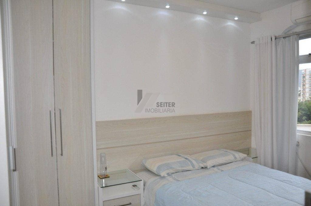 Apartamento com 2 quartos, Carvoeira - Florianópolis