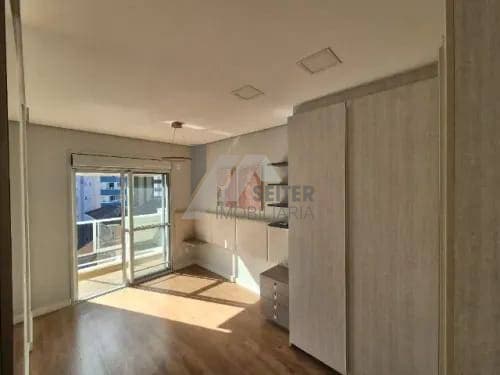 Apartamento com 2 Quartos, Centro - Florianópolis