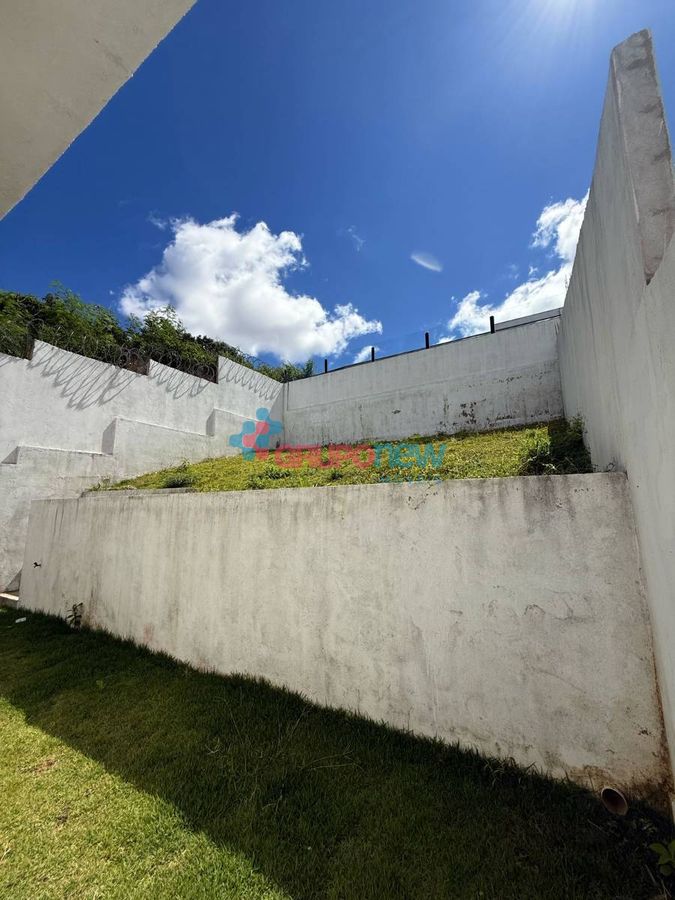 Casa com 3 quartos, Shalimar - Lagoa Santa