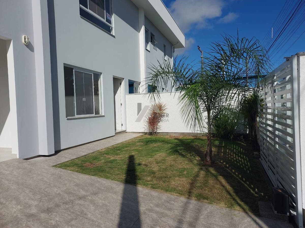 Casa a venda no Carianos Florianopolis