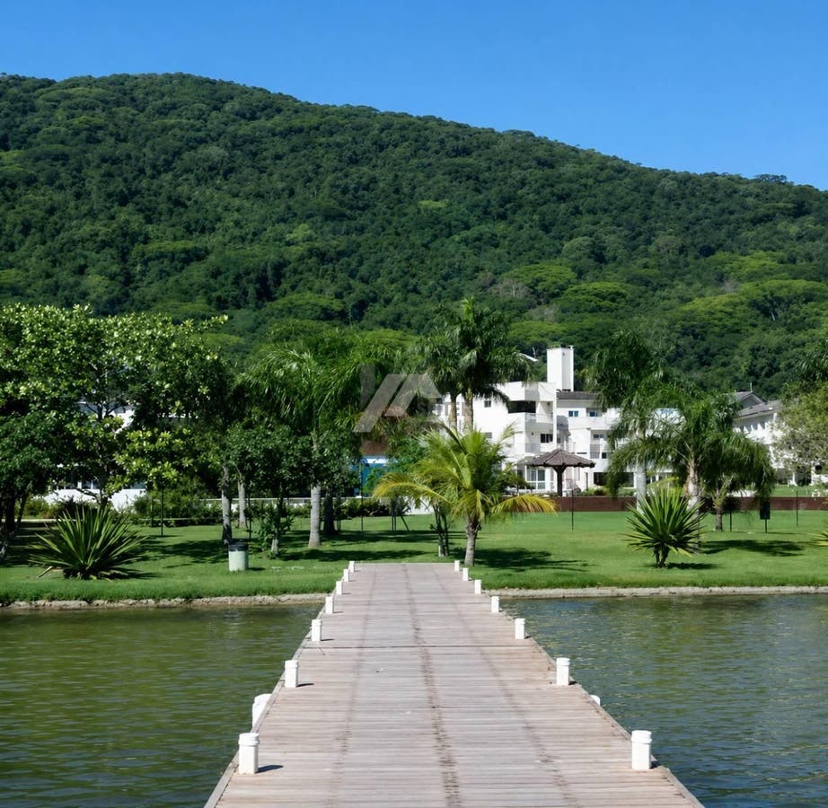 Apartamento de 1 dormitório em condomínio no Canto da Lagoa