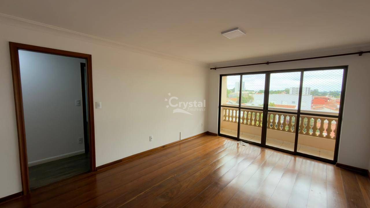 Apartamento à Venda no Centro de Avaré com 3 Quartos (2 Suítes) e 2 Vagas de Garagem. Foto 2