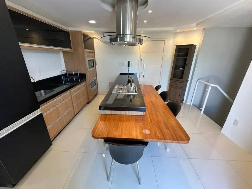 Residencial › Apartamento, 3, para Venda no Carvoeira- Florianópolis