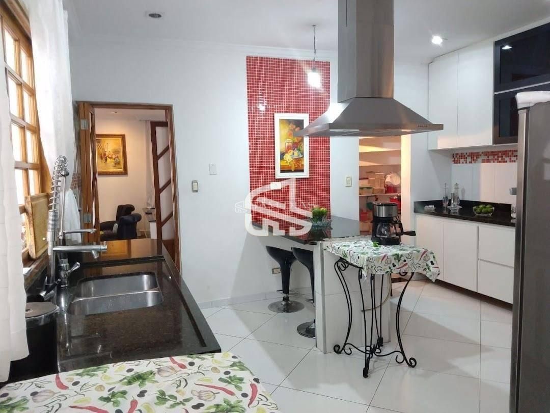 Casa, 5 quartos, 350 m² - Foto 19