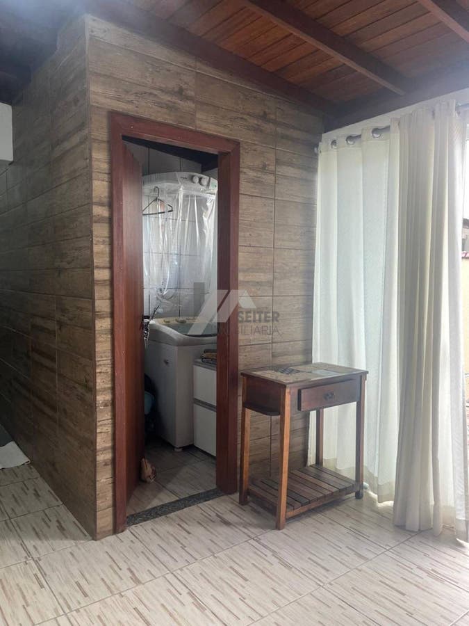 Casa 3 dormitórios para Venda no São João do Rio Vermelho Florianópolis