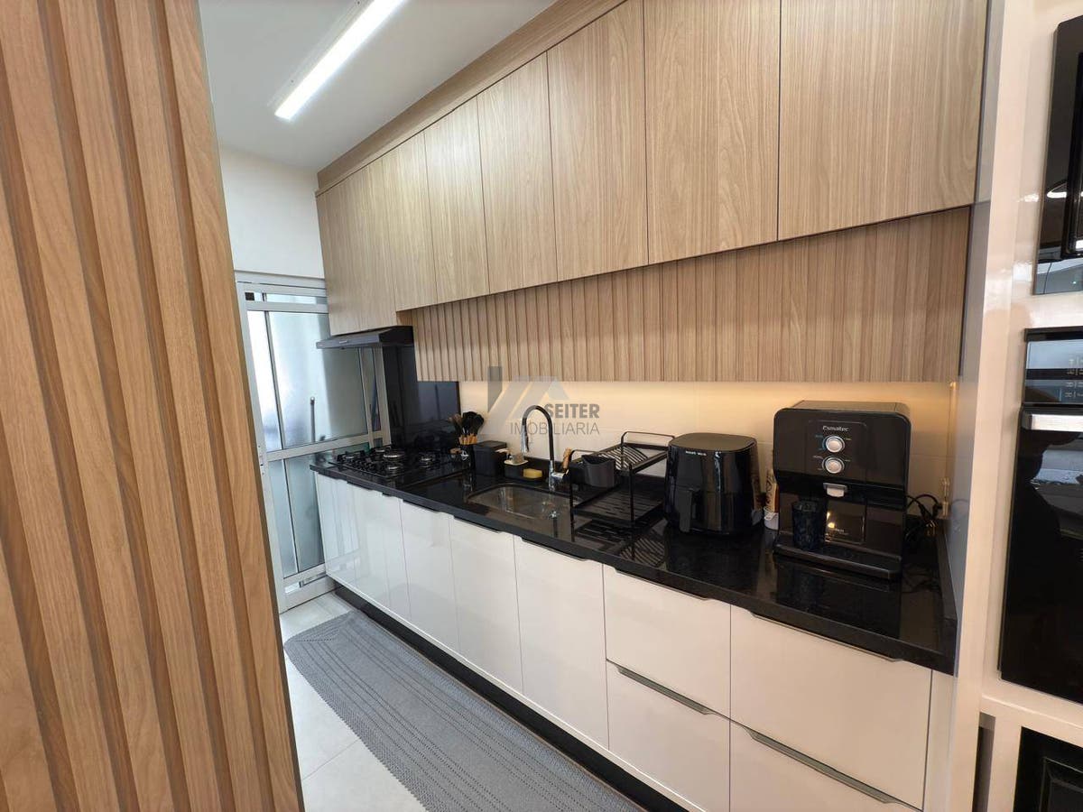 Apartamento, 3 dormitórios, para Venda no Cachoeira do Bom Jesus- Florianópolis