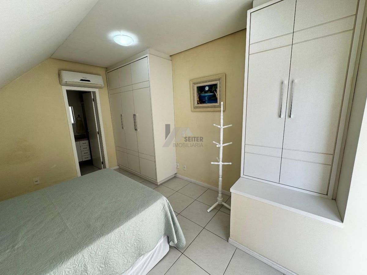 Cobertura 3 suites alugar Trindade florianopolis