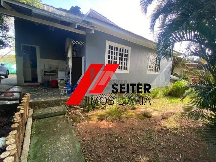 Casa de 4 dormitorios a venda Sambaqui Florianopolis