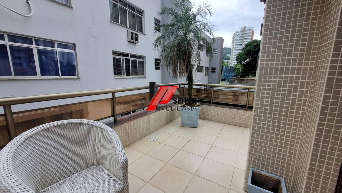 Apartamento à venda Beira Mar Agronômica Florianópolis