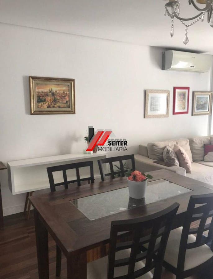 Apartamento á venda no bairro Itacorubi em Florianópolis
