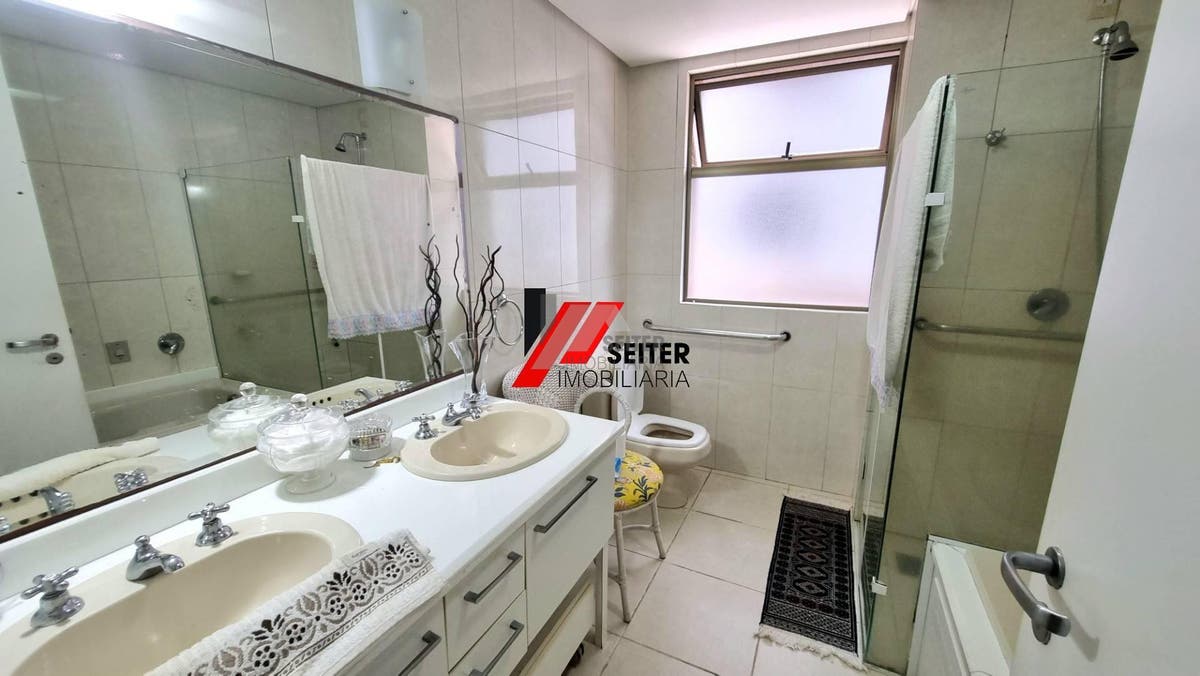 Apartamento à venda Beira Mar Agronômica Florianópolis