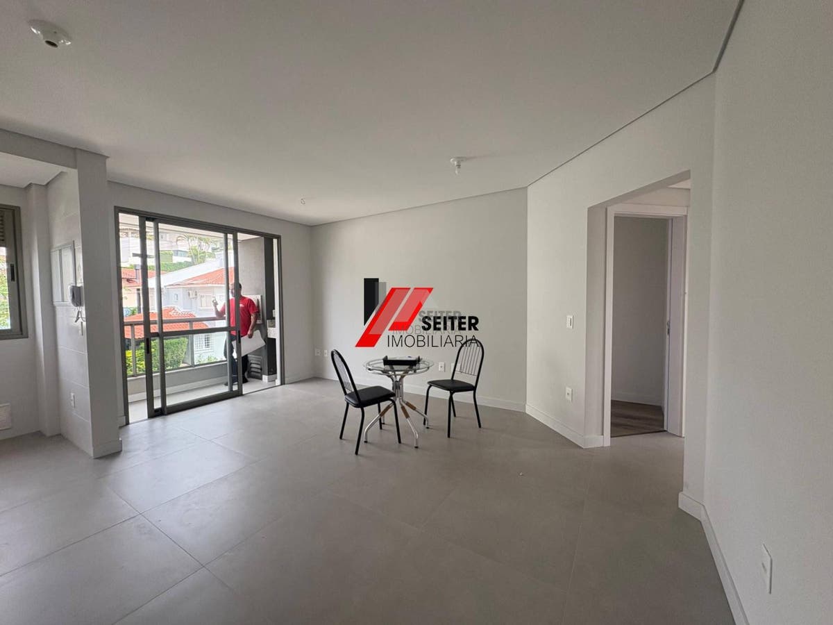 Apartamento de 3 dormitorios com suite a venda carvoeira florianópolis