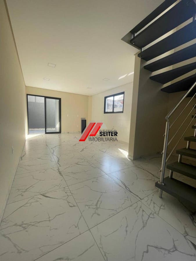 Casa geminada à venda no bairro Campeche em Florianópolis