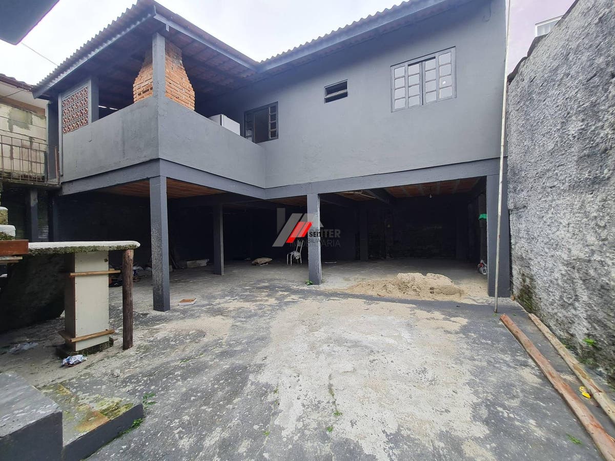 Casa grande venda Monte Verde Florianopolis