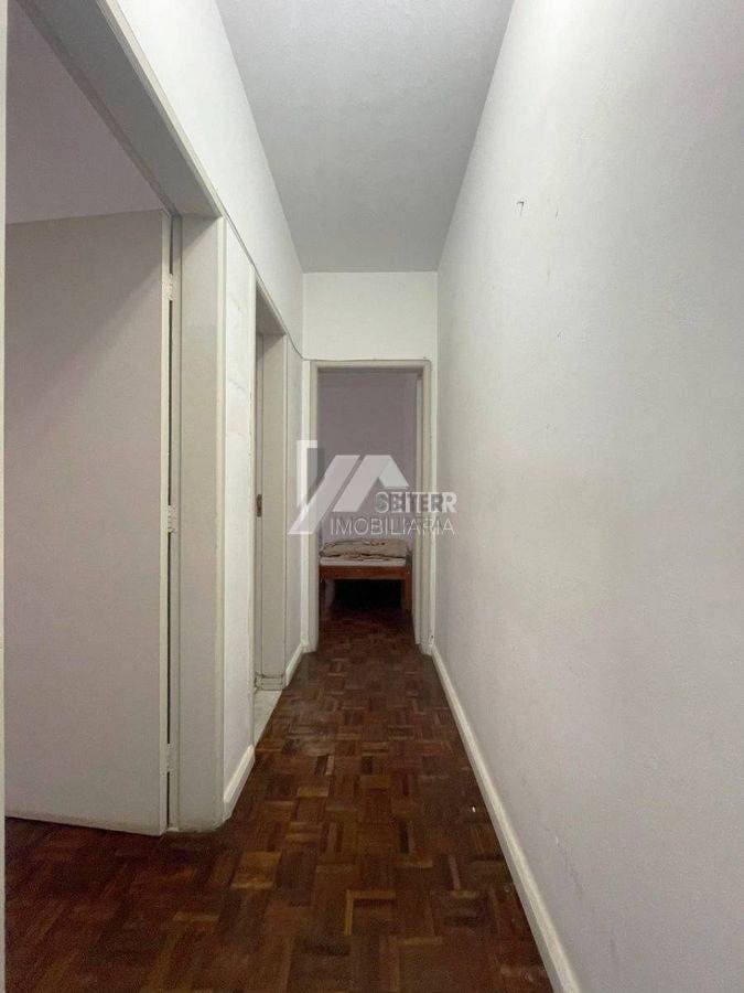 Apartamento de 3 quartos a venda na Av Mauro Ramos Centro
