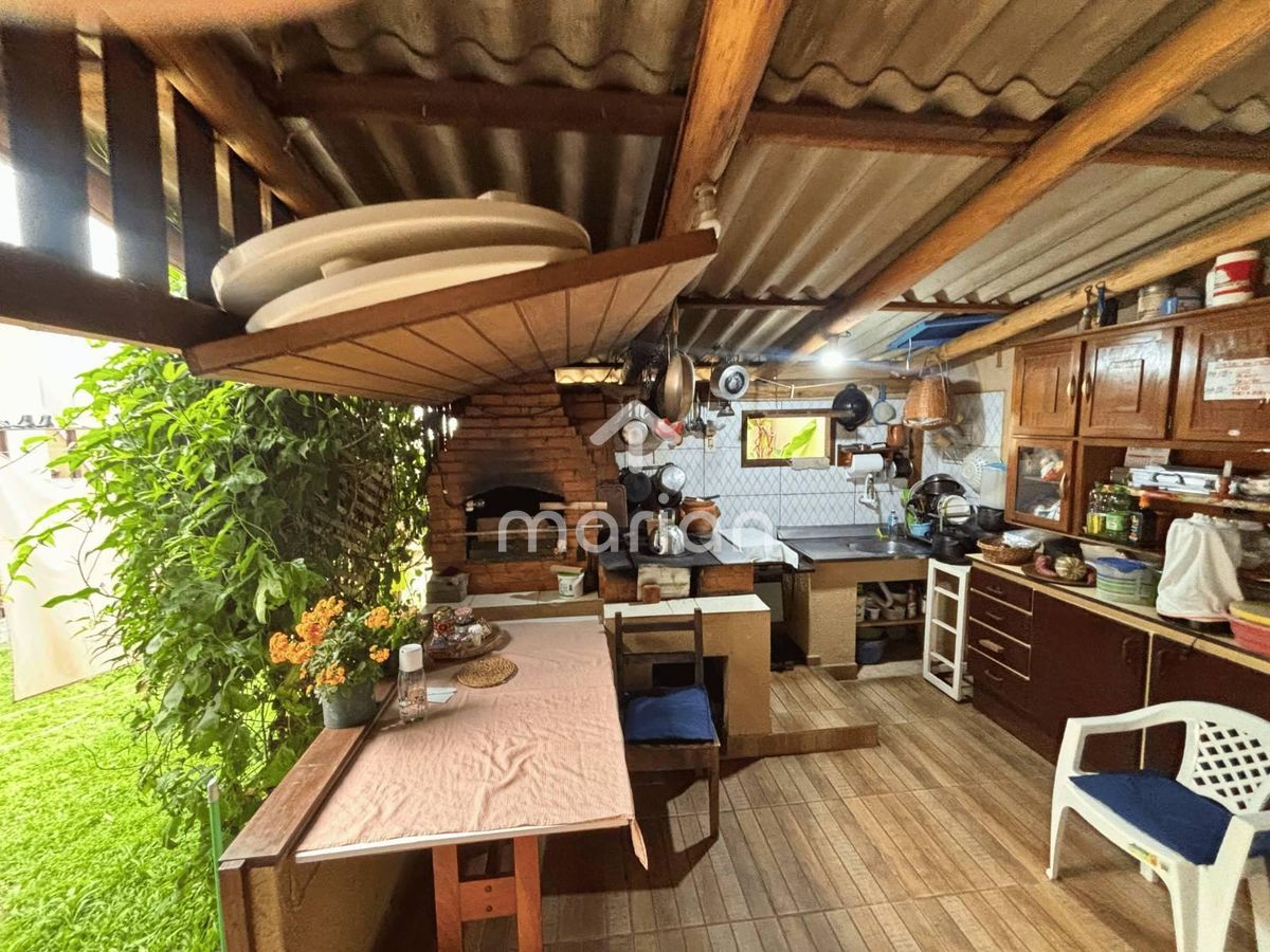 Casa a 600m da praia com 3 quartos, Praia Grande - Penha