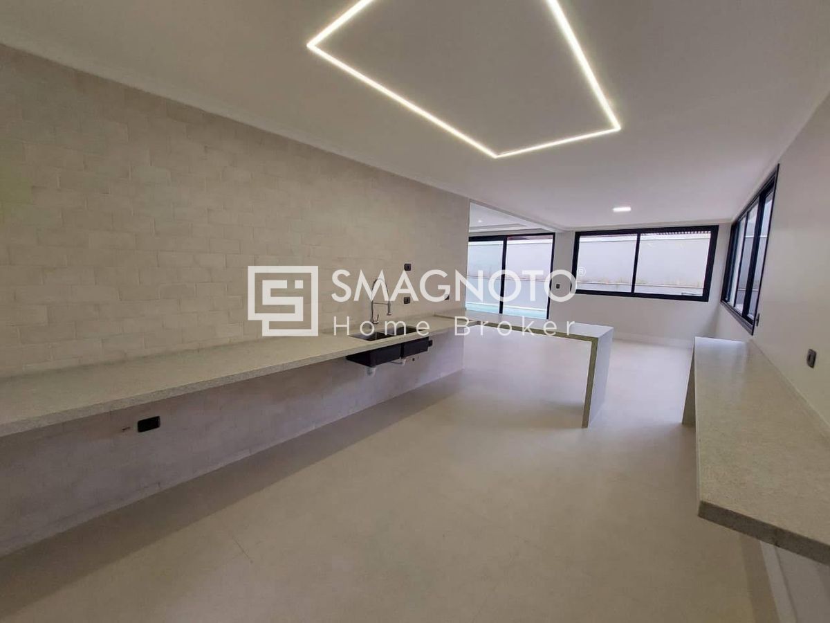 Sobrado com 4 dormitórios à venda, 305 m² por R$ 2.250.000,00 - Santa Rosa - Piracicaba/SP
