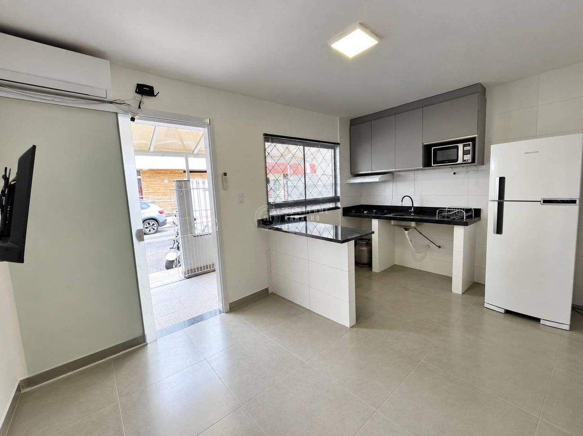 Locação anual: 1 quarto no Bairro das Nações - Apartamento em Nações, Balneário Camboriú - para locação - IMOBILIÁRIA GUILHERME LTDA