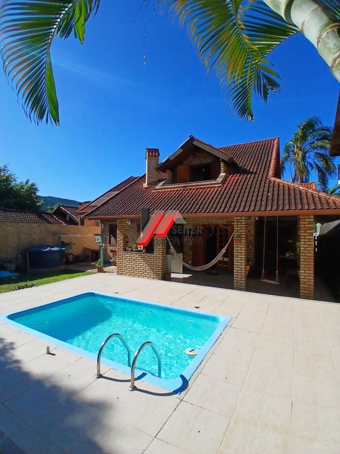 Casa a venda no João paulo próximo ao floripa shopping