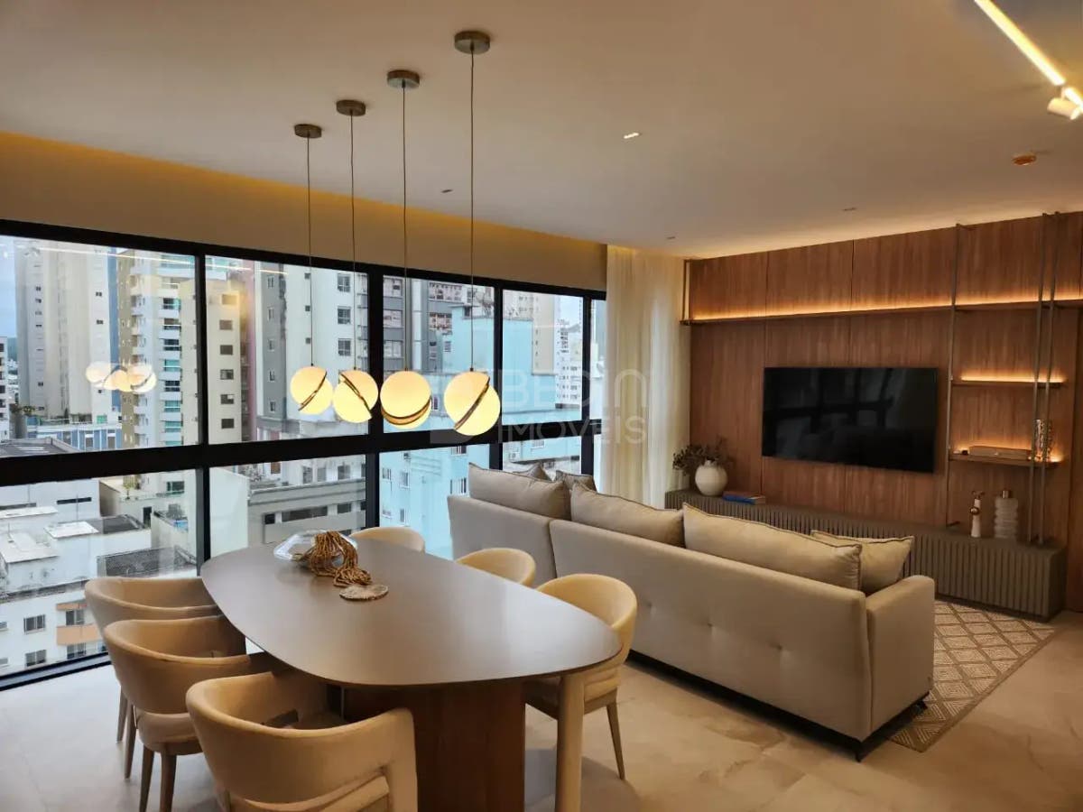 Apartamento de 3 quartos, 211m² no bairro Centro, em Balneário Camboriú | Eu Corretor
