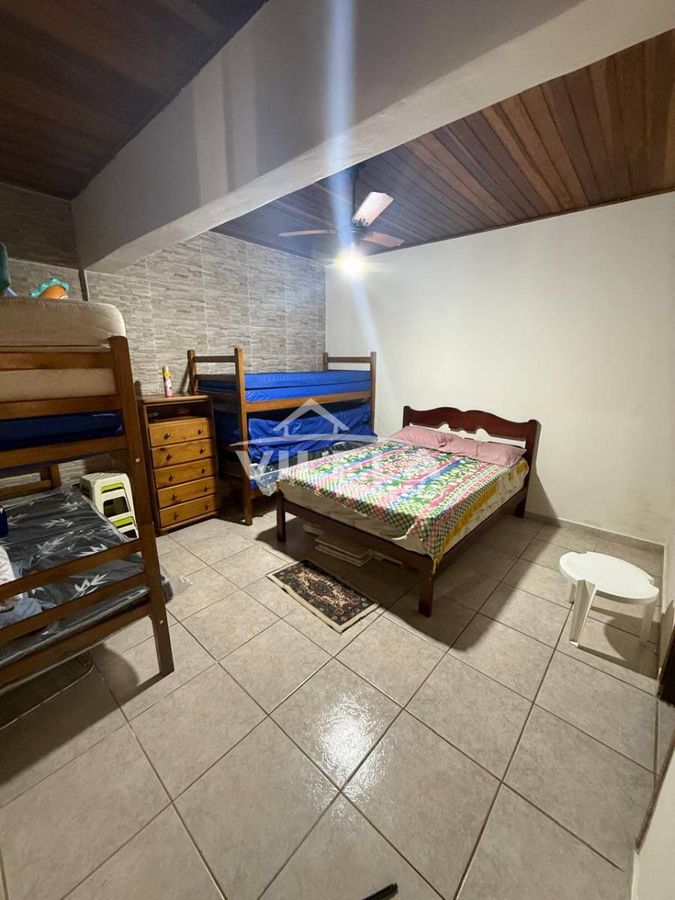 Casa com piscina - à venda -bairro massaguaçu-caraguatatuba-sp
