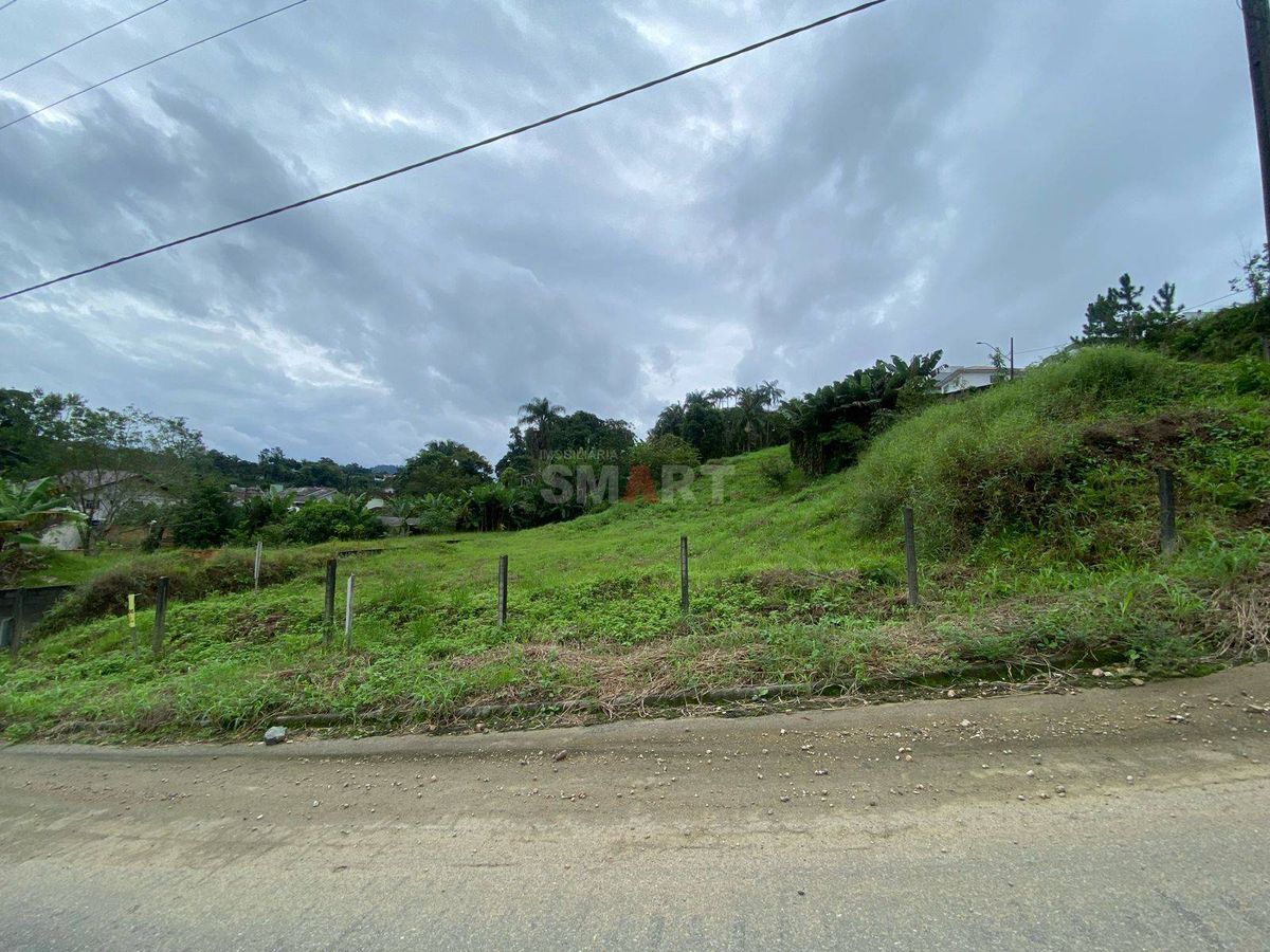 Terreno com 1.377,10m² à Venda no bairro Vila Lenzi