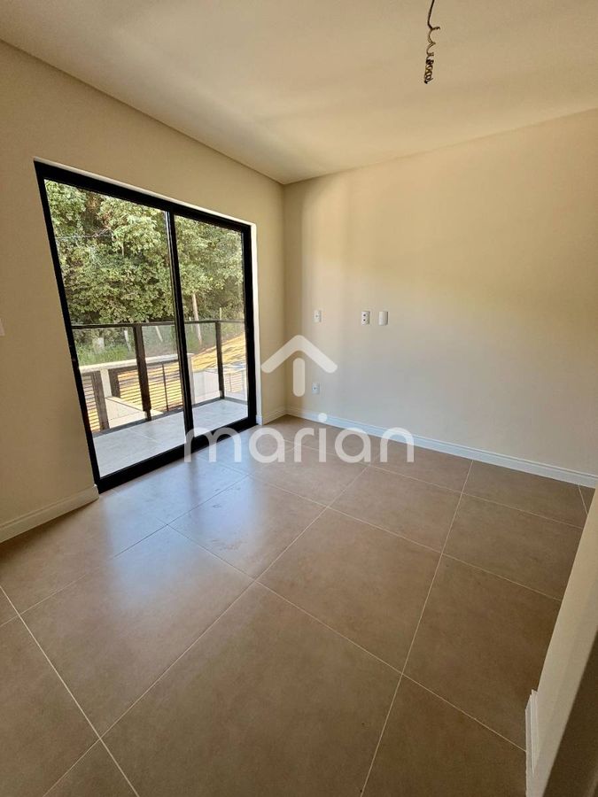Sobrado com 2 quartos, Praia Grande - Penha