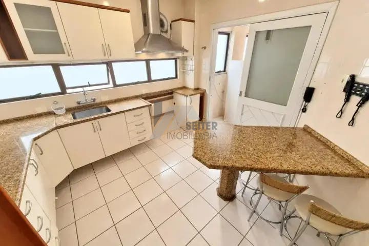 Apartamento para alugar no Centro de Florianopolis