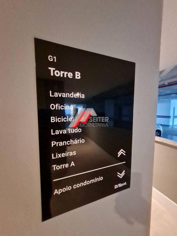 Cobertura com 2 quartos, Córrego Grande - Florianópolis